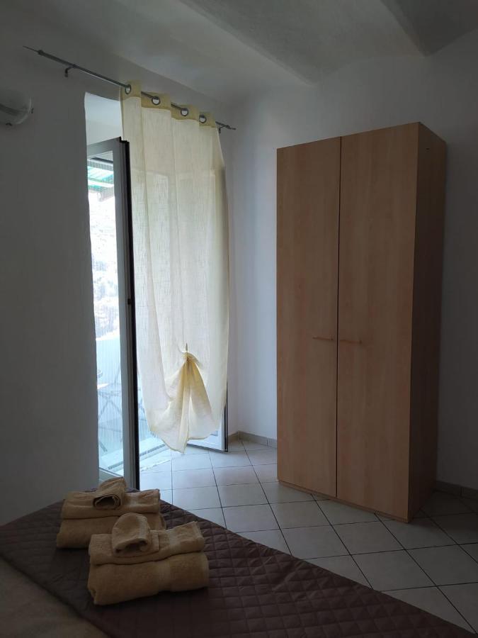 Ca' Isabella Apartment Vallebona Екстериор снимка